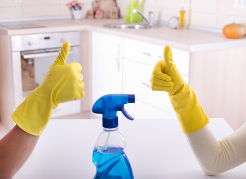 Professional upholstery cleaning in Kennington for a fresh sofa