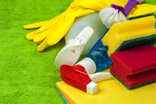 Kitchen deep cleaning in Kennington with attention to detail