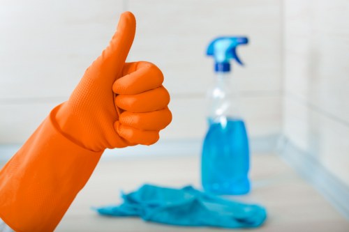 Property deep cleaning in Kennington for a spotless finish